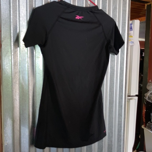 Reebok women’s tshirt. Spandex material. Used in good condition - Picture 2 of 3